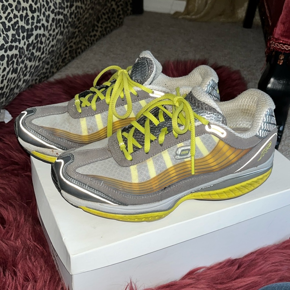 Skechers Shape ups kinetic return system wedge technology grey yellow preowned